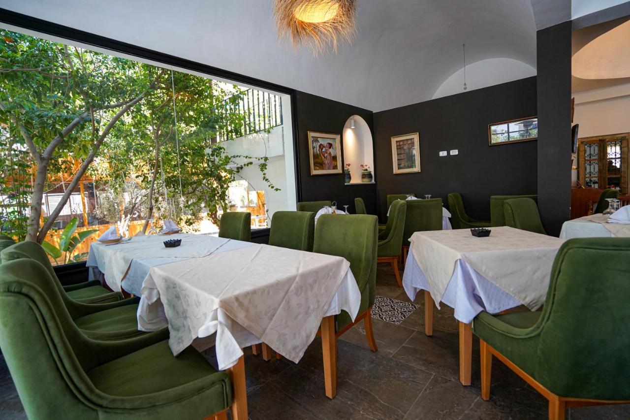 نزل قايا Hotel Gaia ナブール エクステリア 写真