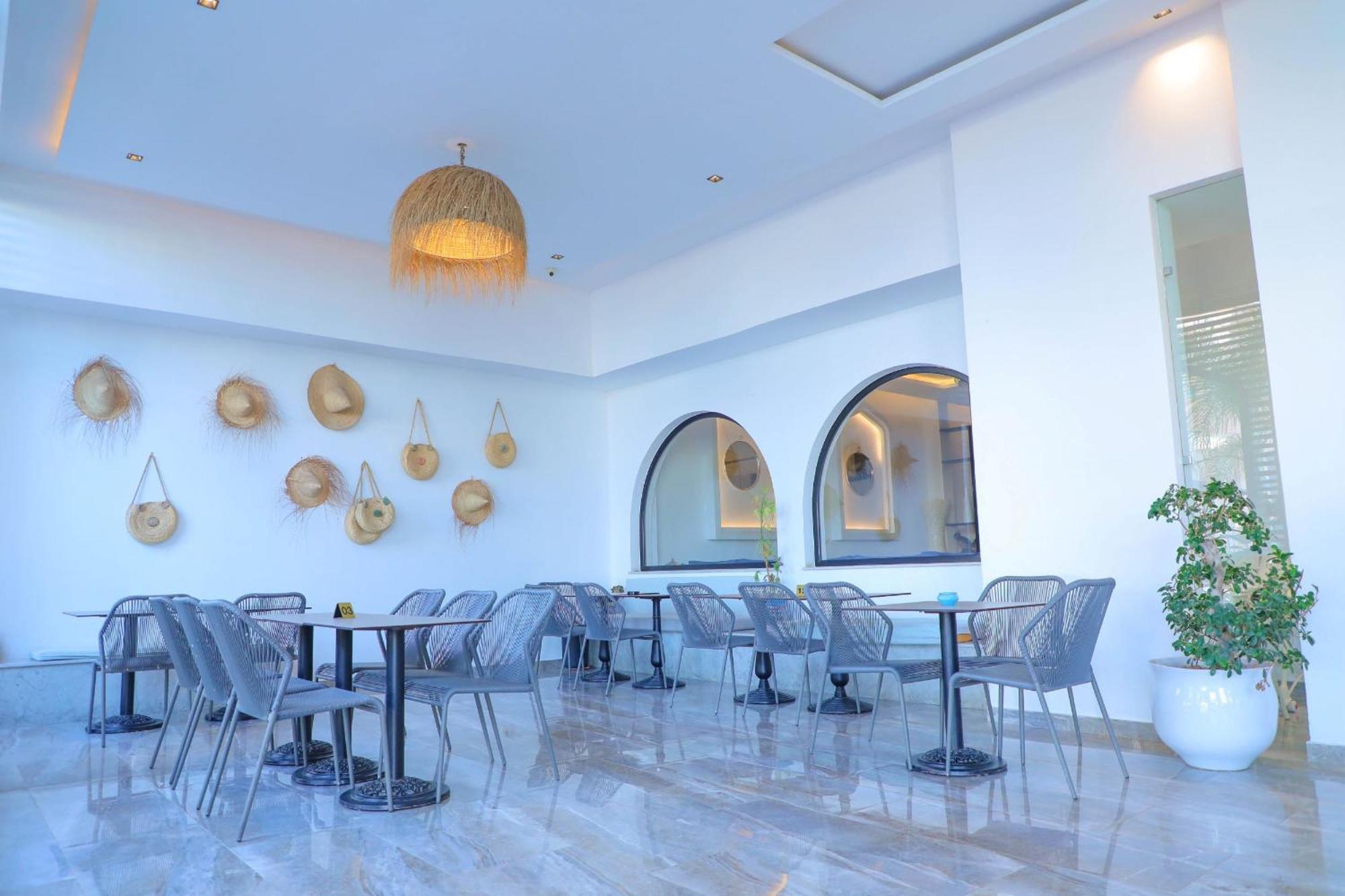 نزل قايا Hotel Gaia ナブール エクステリア 写真